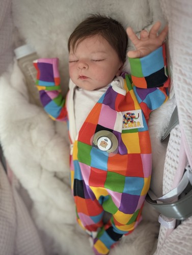 Reborn fake baby life like - reborn,