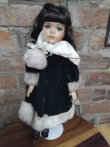 Echte spukpuppe faith positive - faith,
